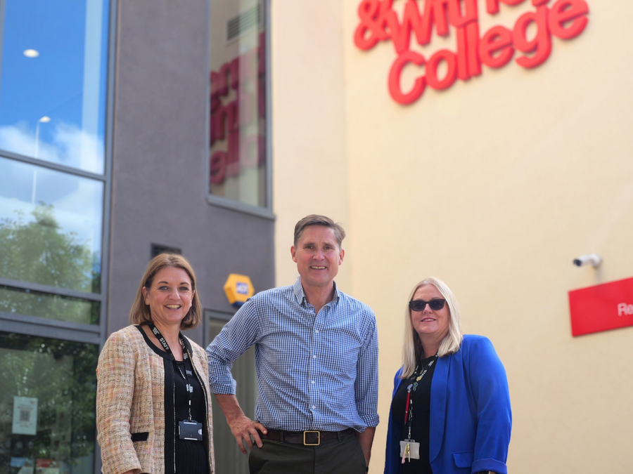 Local MP Charlie Maynard visits Abingdon & Witney College's Access to Learning provision